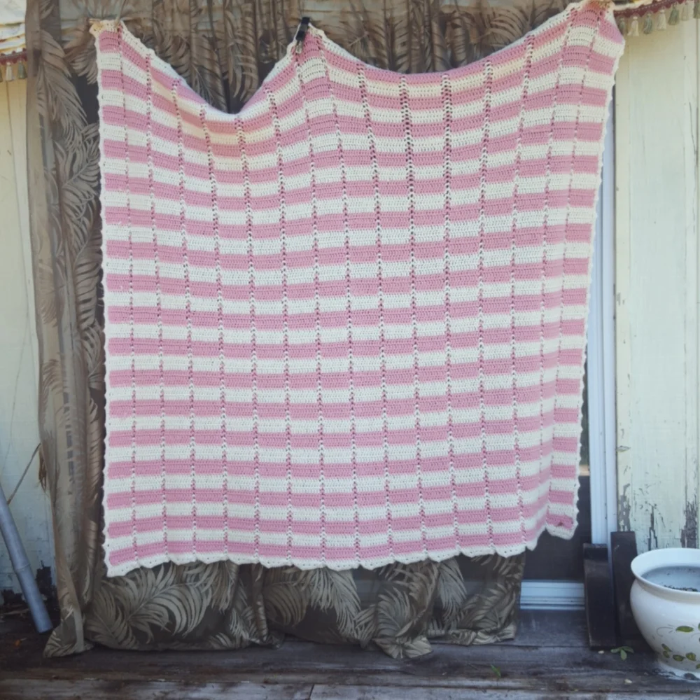 Hand crochet quilt